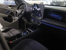 VW Tiguan Elegance eHybrid DSG 150 kW in Delfingrau Metallic