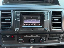 VW Kombi LR TDI in reflexsilber met.