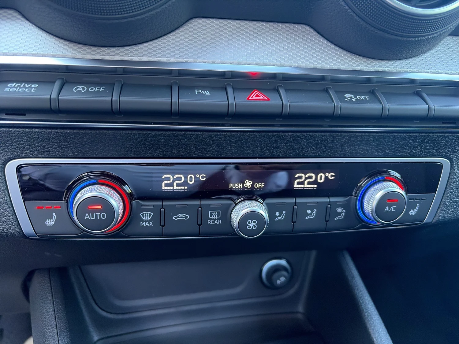 Bild eines Audi Q2 30 TDI admired