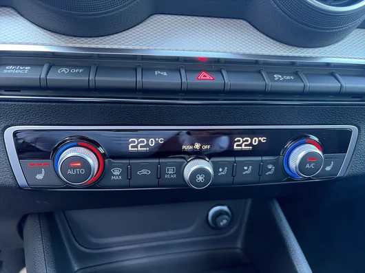 Bild eines Audi Q2 30 TDI admired
