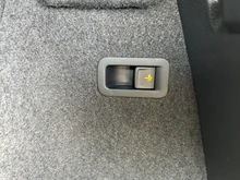 Škoda Karoq 4x4 Style 125 TDI DSG in Quarz-Grau Metallic