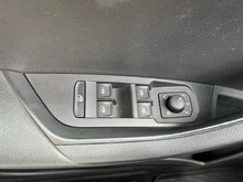 Škoda Karoq 4x4 Style 125 TDI DSG in Quarz-Grau Metallic