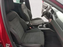 SEAT Arona FR EcoTSI DSG in Desire-Red Metallic Nacht-Schwarz