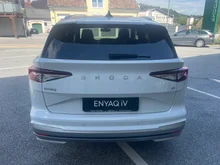 Škoda Enyaq Selection 85 in Moon-Weiß Metallic