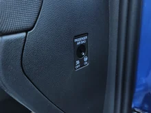 VW T-Roc Life eTSI DSG in Celestial Blue Dach Black Uni