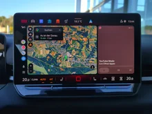 VW T-Roc Life eTSI DSG in Celestial Blue Dach Black Uni