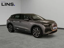 Audi Q4 e-tron 45 e-tron quattro in Taifungrau metallic