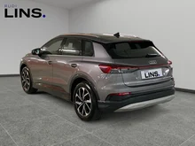 Audi Q4 e-tron 45 e-tron quattro in Taifungrau metallic