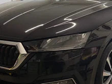 Škoda Octavia Combi Style TDI DSG in Black-Magic Perleffekt