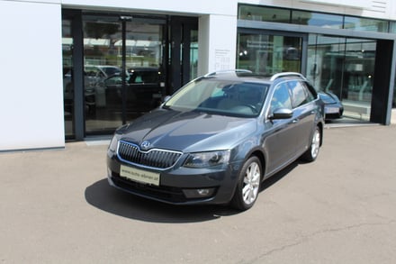 Škoda Octavia Combi 4x4 Elegance TDI DSG