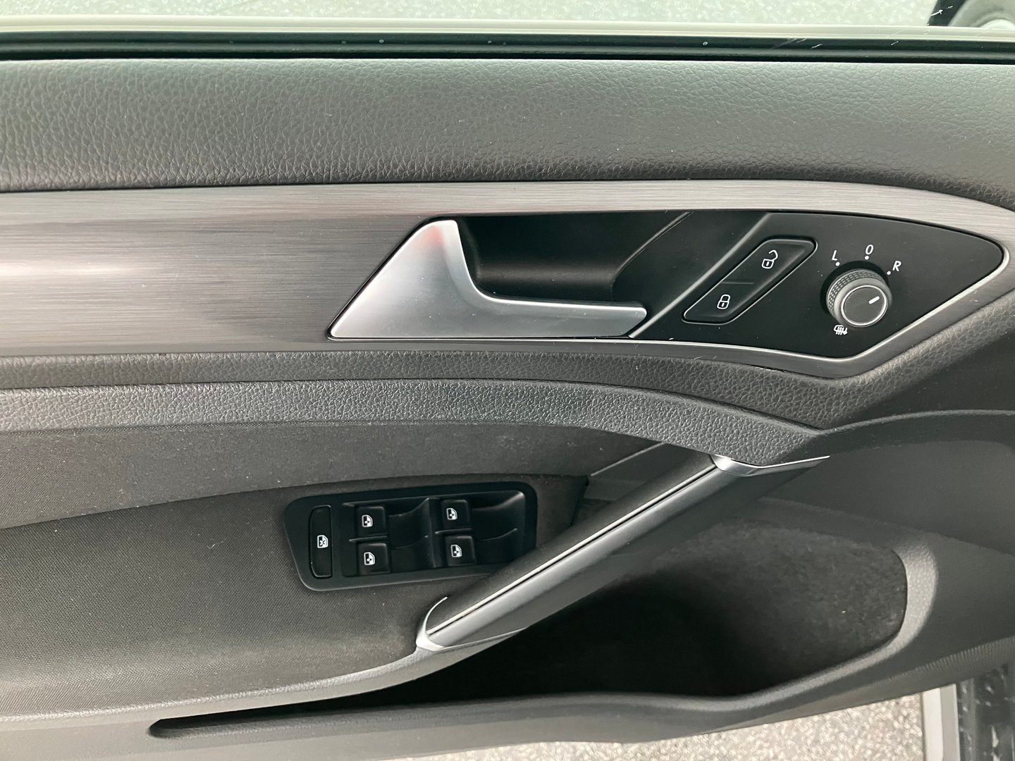 VW Golf Variant Trendline TDI | Bild 4 von 16