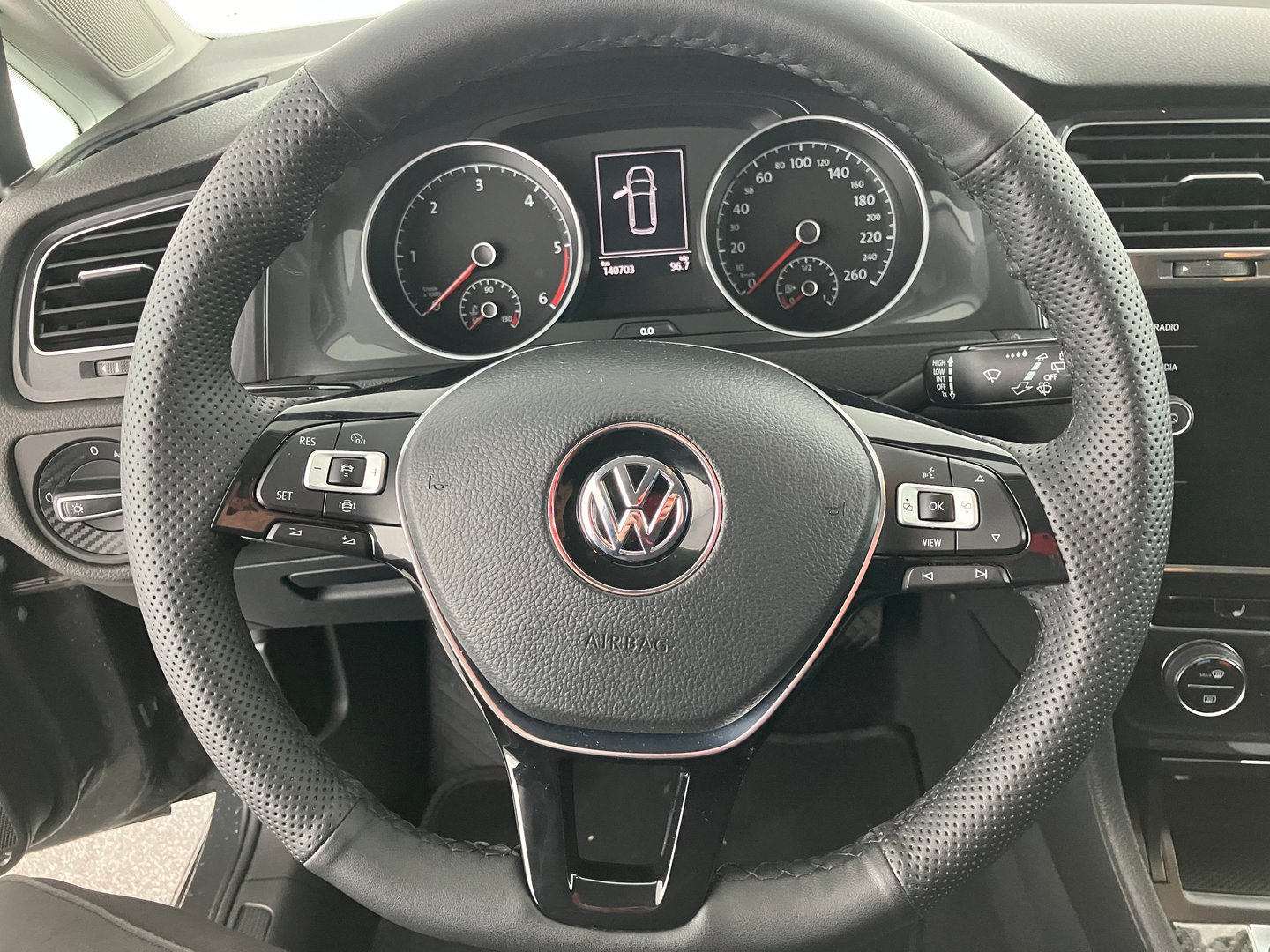 VW Golf Variant Trendline TDI | Bild 6 von 16