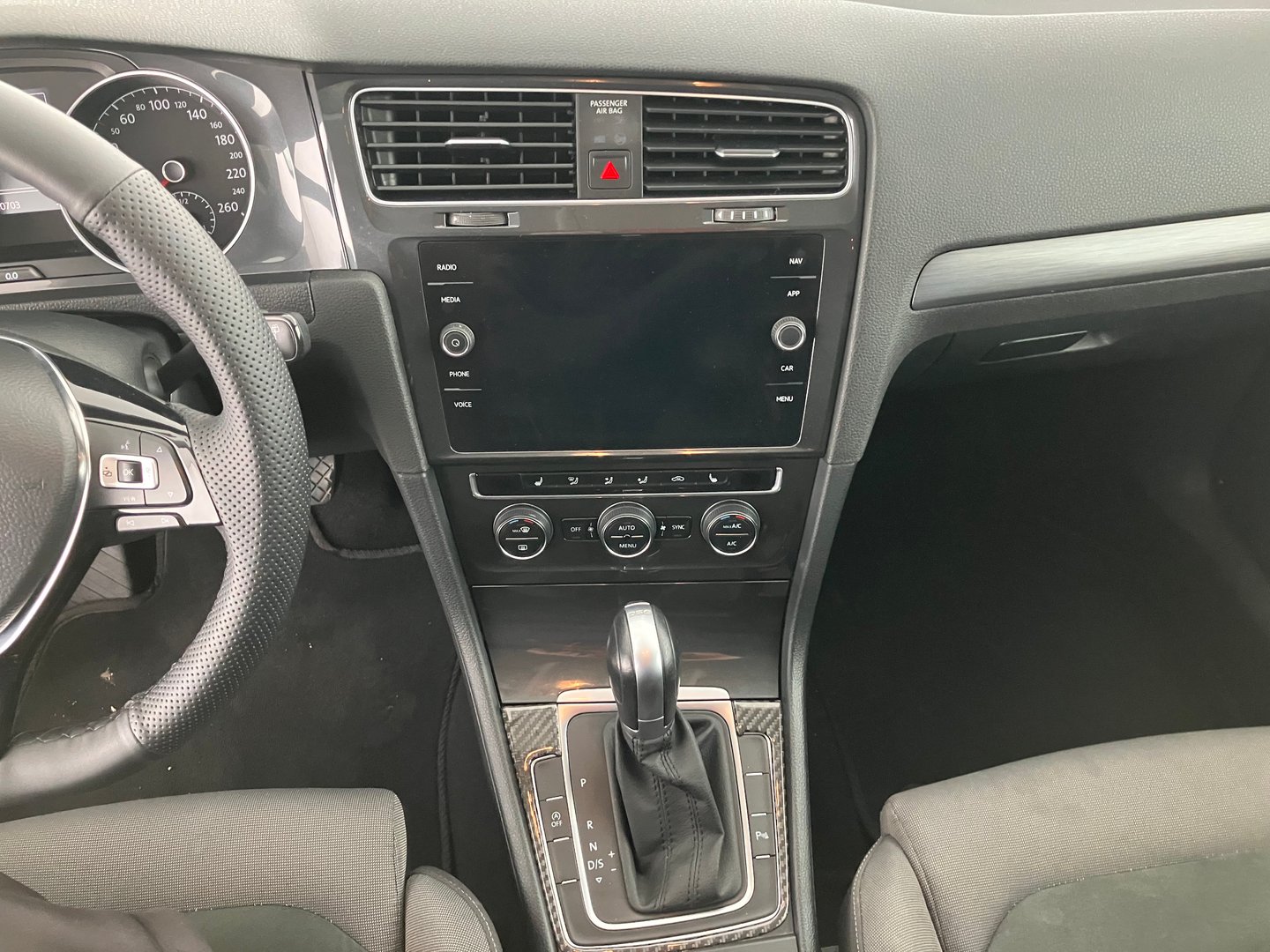 VW Golf Variant Trendline TDI | Bild 5 von 16