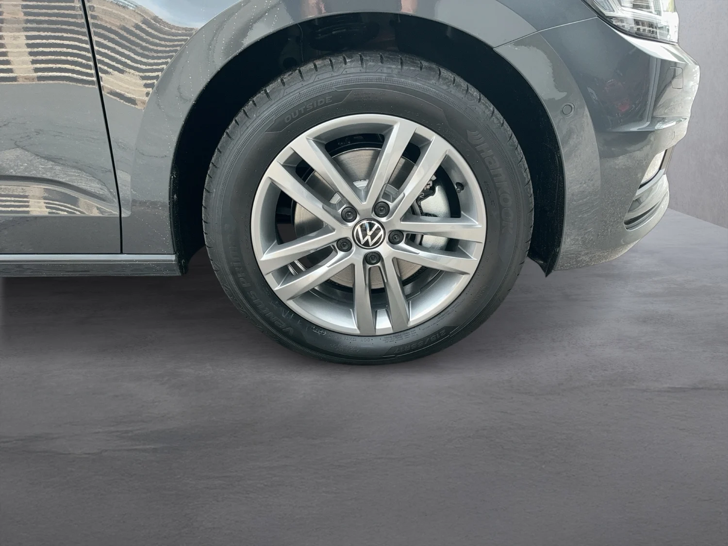 Bild eines VW Touran Friends TDI DSG