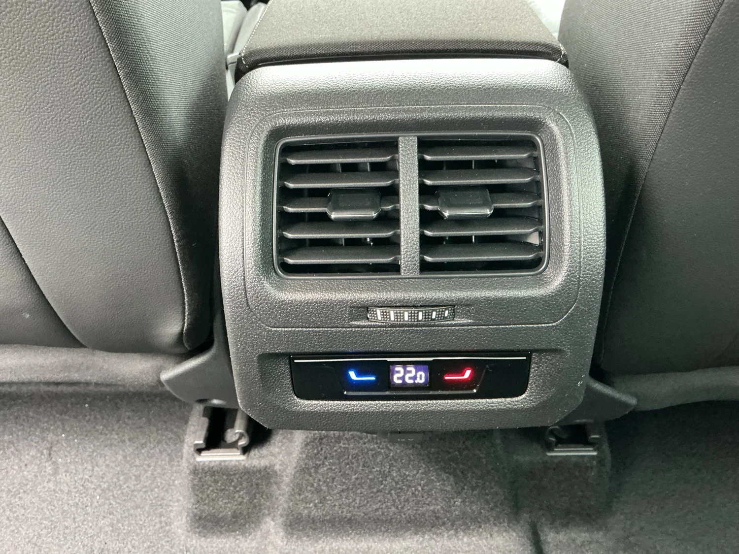 Bild eines VW Touran Friends TDI DSG