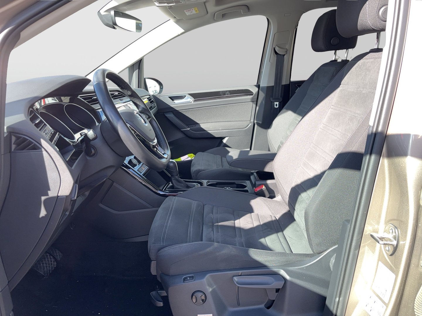 VW Touran Highline TDI SCR DSG 7-Sitzer | Bild 11 von 31