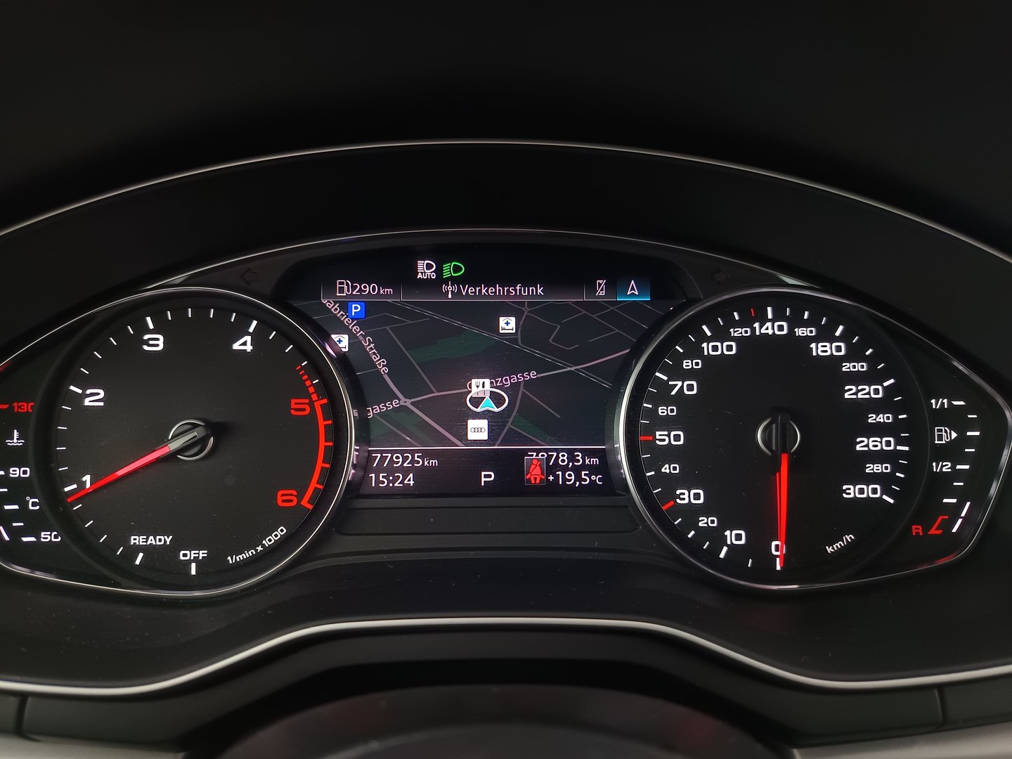 Audi A4 Avant 35 TDI advanced | Bild 14 von 40