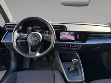 Audi A3 Sportback 30 TFSI in Brillantschwarz