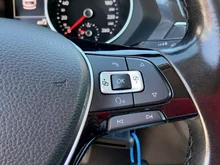 VW Tiguan Comfortline TSI in Pure White