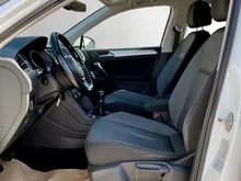 VW Tiguan Comfortline TSI in Pure White