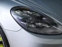 Thumbnail-Foto von Fahrzeug