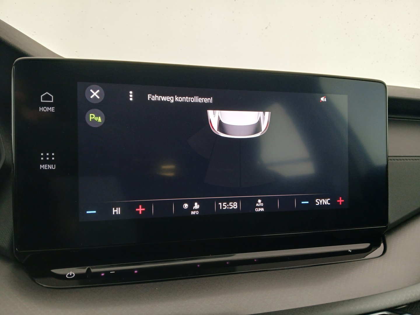 Škoda OCTAVIA Combi Ambition TSI | Bild 22 von 30