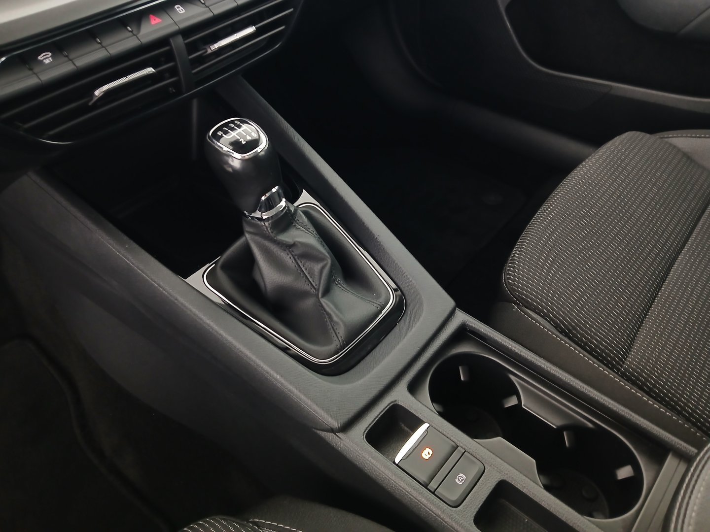 Škoda OCTAVIA Combi Ambition TSI | Bild 26 von 30