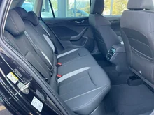 Škoda Kamiq Selection TSI DSG in Black-Magic Perleffekt