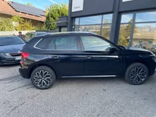 Škoda Kamiq Selection TSI DSG in Black-Magic Perleffekt