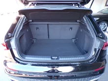 Audi A3 Sportback 30 TFSI in Brillantschwarz