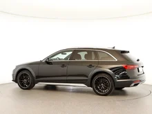 Audi A4 Allroad 40 TDI quattro in Mythosschwarz Metallic