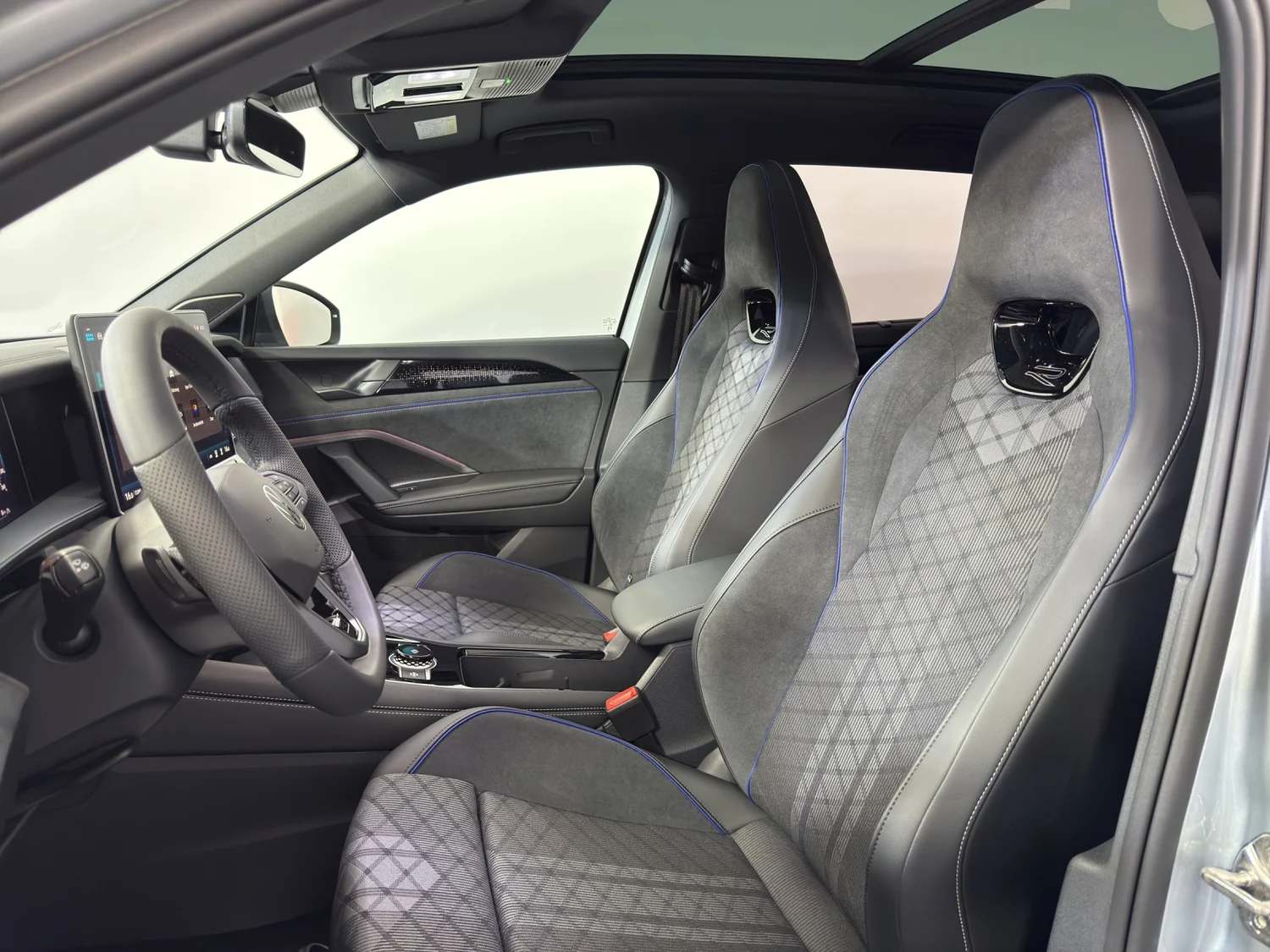 Bild eines VW Tayron Sport TDI 4MOTION DSG