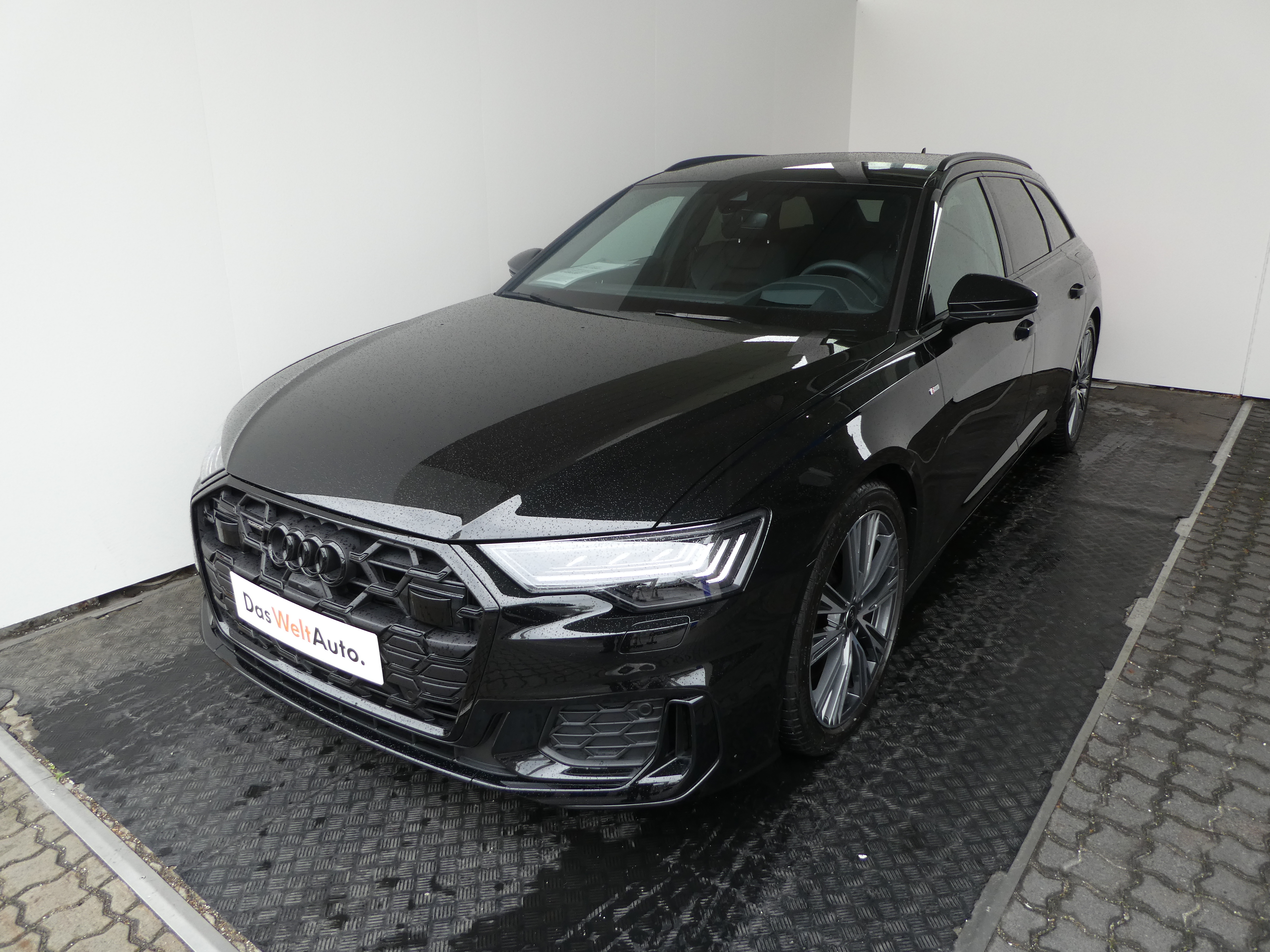 Audi A6 Avant 55 TFSI e quattro S line