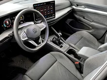 VW Golf Variant Business TDI in Grenadillschwarz Metallic