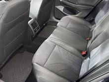 VW Golf Variant Business TDI in Grenadillschwarz Metallic