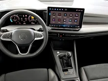 VW Golf Variant Business TDI in Grenadillschwarz Metallic