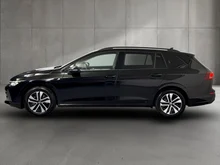 VW Golf Variant Business TDI in Grenadillschwarz Metallic