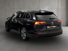 VW Golf Variant Business TDI in Grenadillschwarz Metallic