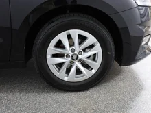 Škoda Fabia Selection TSI in Black-Magic Perleffekt