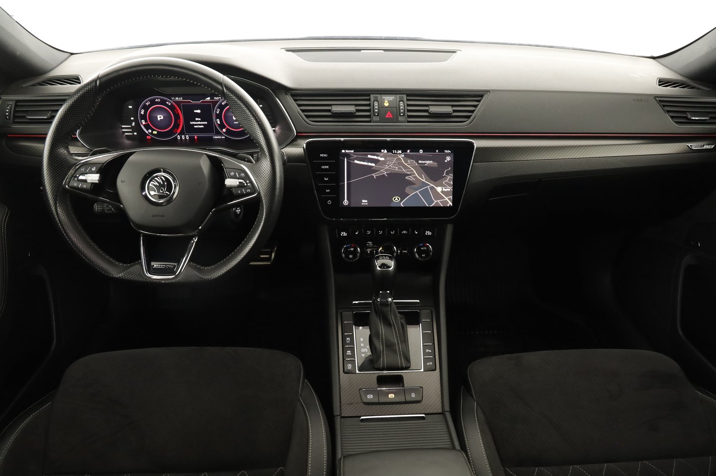 Škoda SUPERB Combi SPORTLINE TDI DSG | Bild 6 von 18