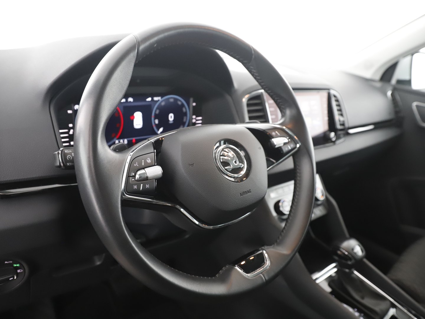 Škoda KAROQ Style TDI DSG | Bild 9 von 20
