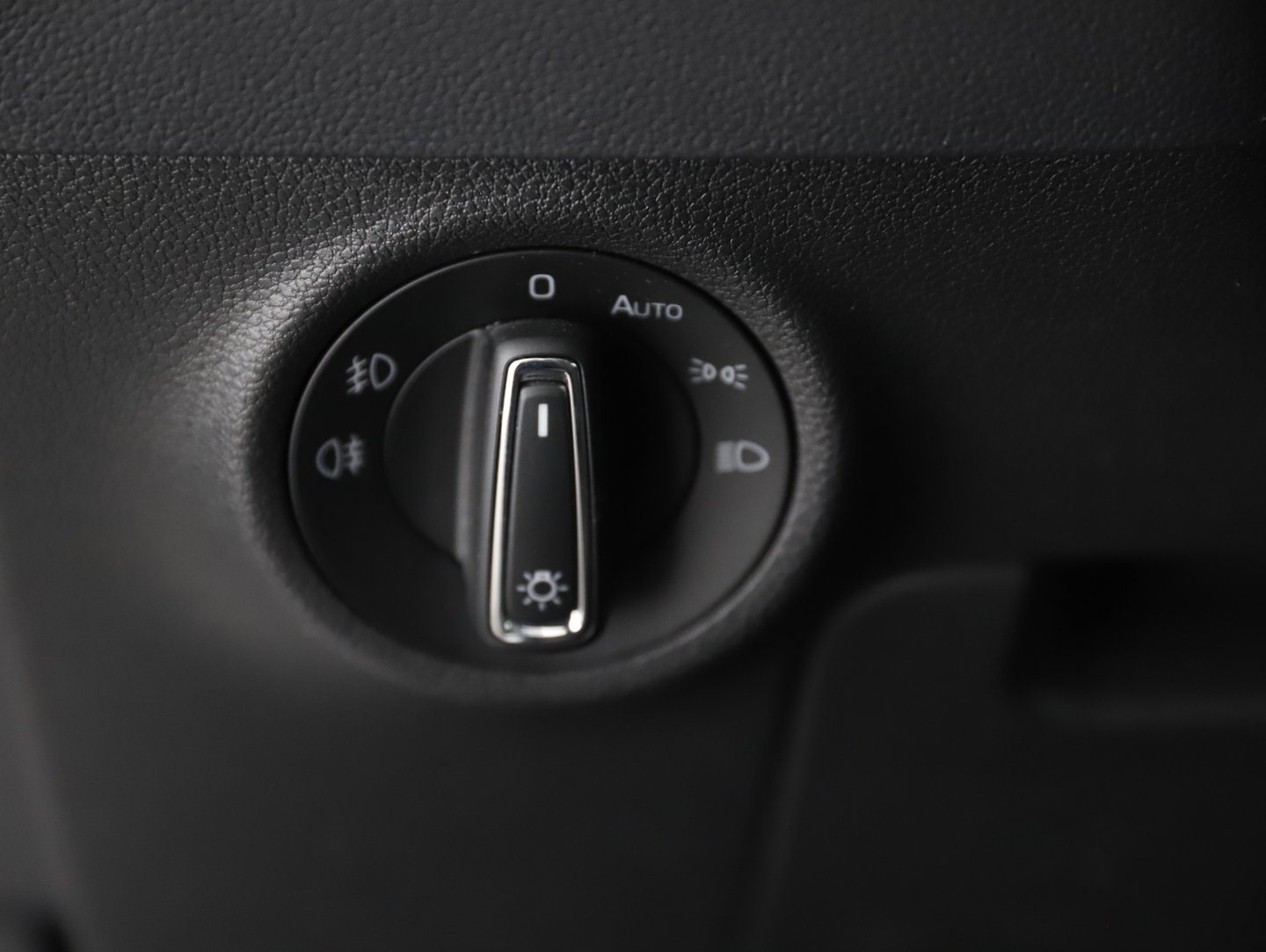 Škoda KAROQ Style TDI DSG | Bild 6 von 20