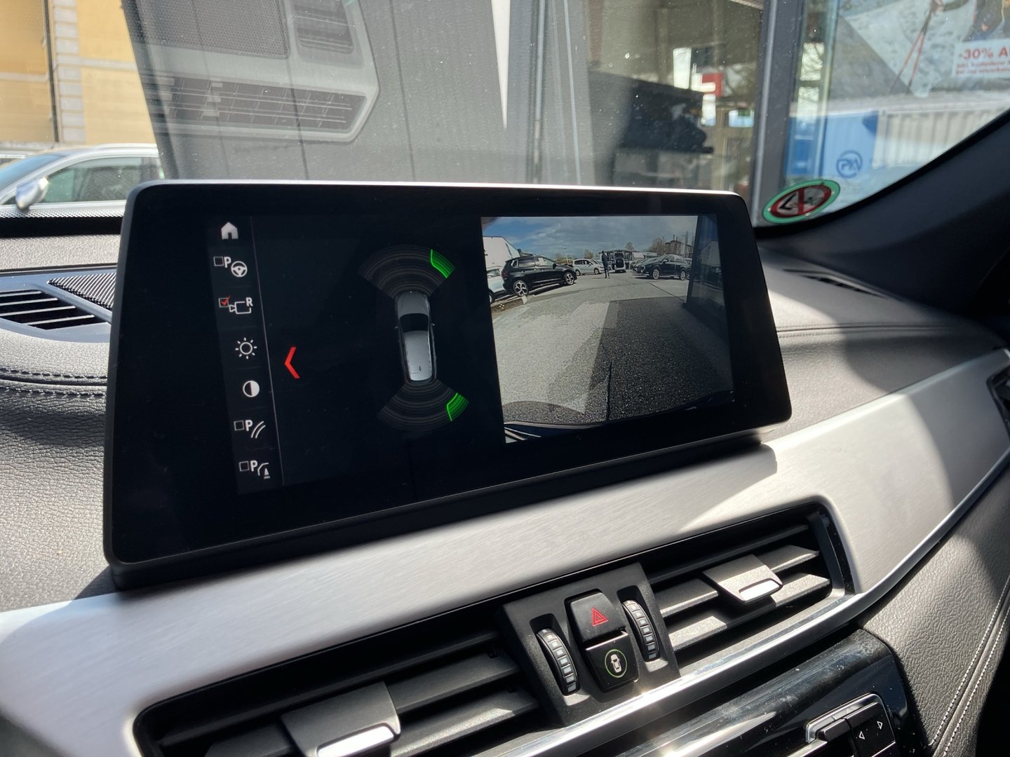 BMW X1 xDrive 20d Aut. | Bild 12 von 19