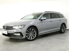 VW Passat Variant Business TDI DSG in C2 Mondsteingrau