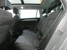 VW Passat Variant Business TDI DSG in C2 Mondsteingrau
