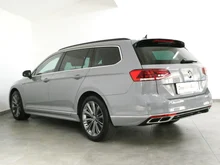 VW Passat Variant Business TDI DSG in C2 Mondsteingrau