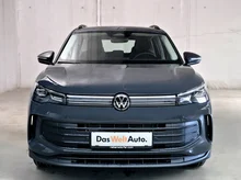 VW Tiguan 4Me TDI DSG in Uranograu