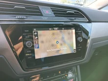 VW Touran Friends TDI in weiss - normal