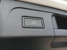 VW Touran Friends TDI in weiss - normal
