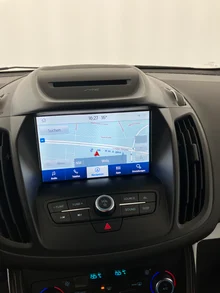 Ford Kuga 2,0 TDCi ST-Line in schwarz - metallic